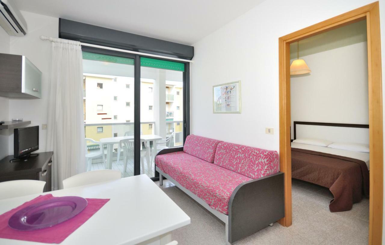 Residence Luxor Bibione Exterior foto