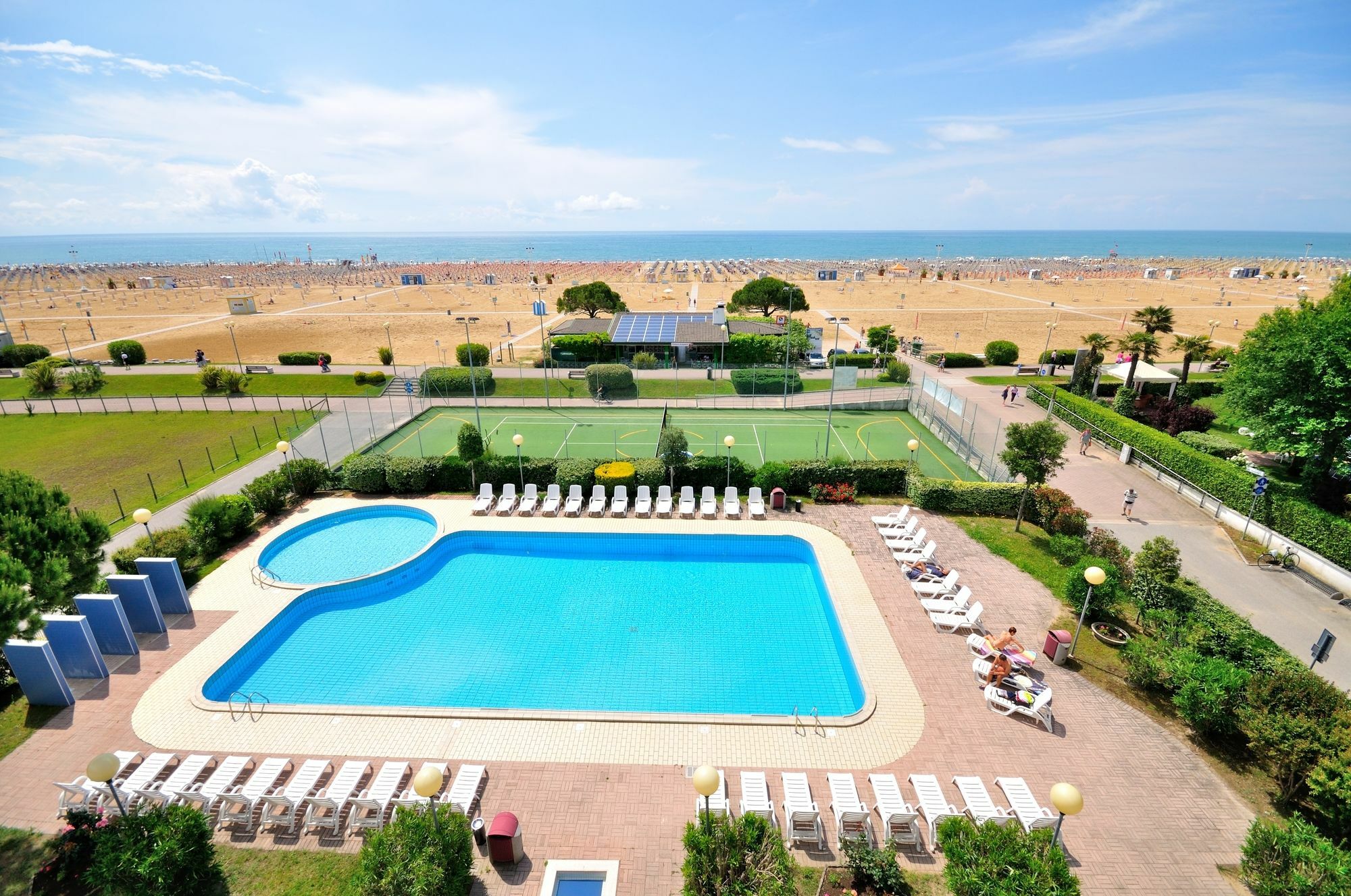 Residence Luxor Bibione Exterior foto